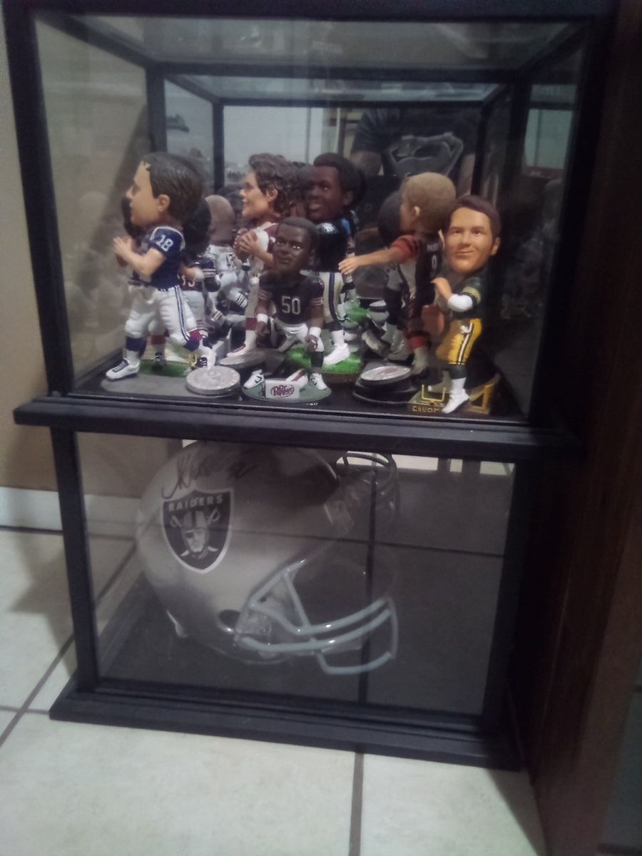 helmets and football cases or can display anything really