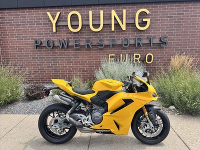 2026 Ducati Panigale V2 S