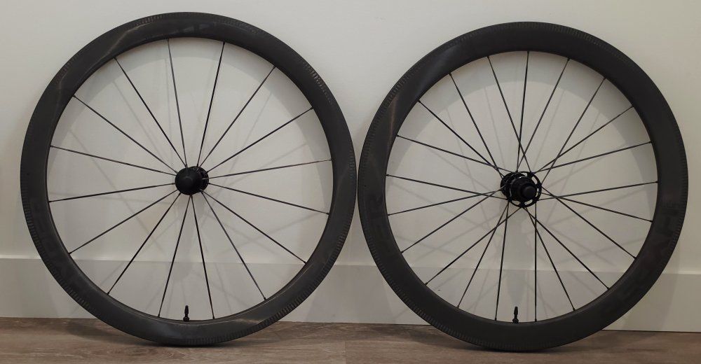 Lun HYPER 23 SE R45 Carbon Wheelset Rim Brake Tubeless Ceramic NOS