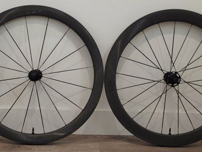 Lun HYPER 23 SE R45 Carbon Wheelset Rim Brake Tubeless Ceramic NOS