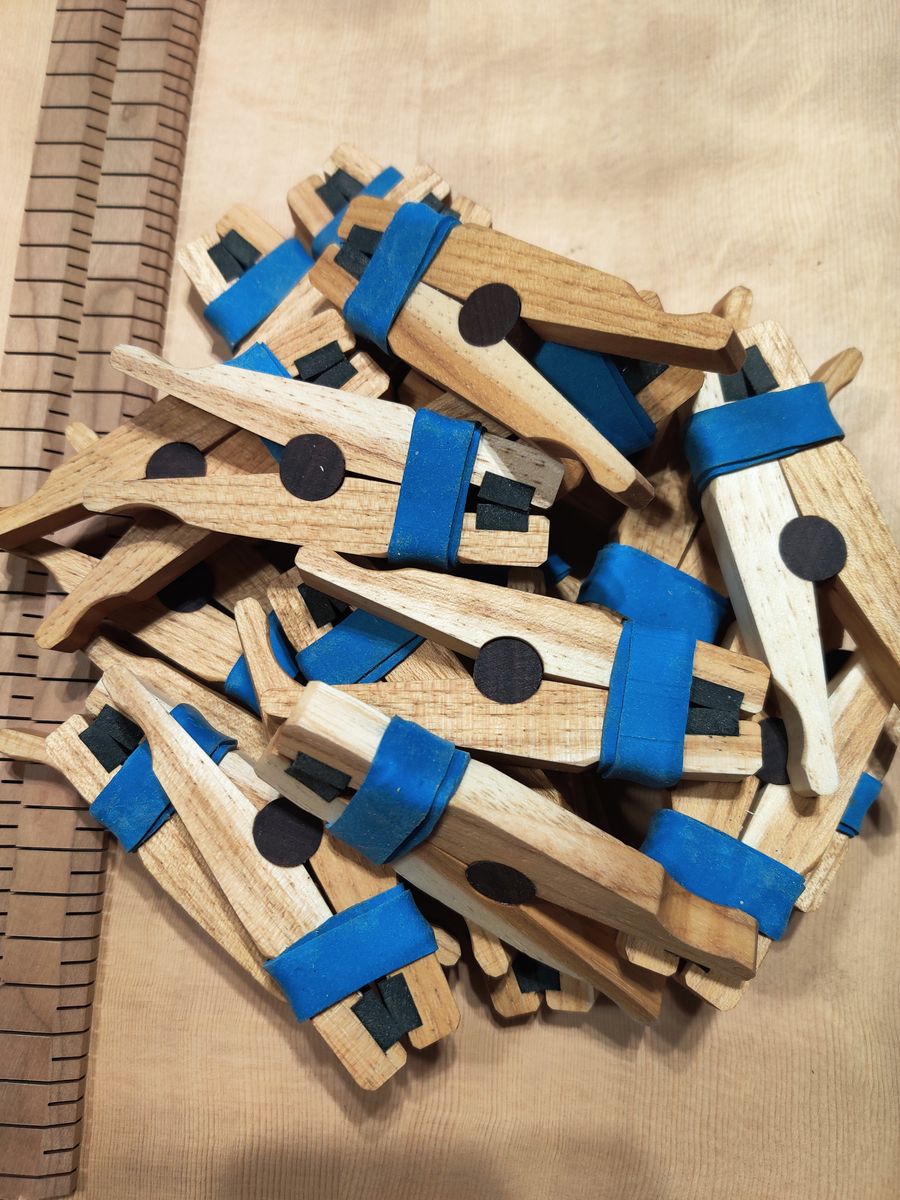Clamps For Guitar - Violin - Cello Kerfing