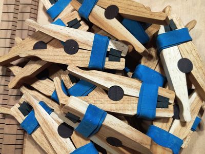 Clamps For Guitar - Violin - Cello Kerfing