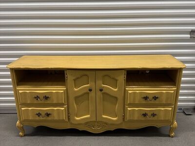 Vintage French Provincial Dresser / TV Stand
