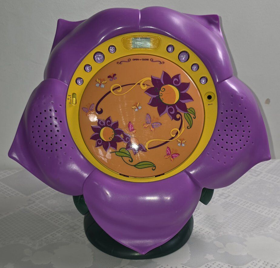 90's Disney Fairies Tinker Bell CD Player.