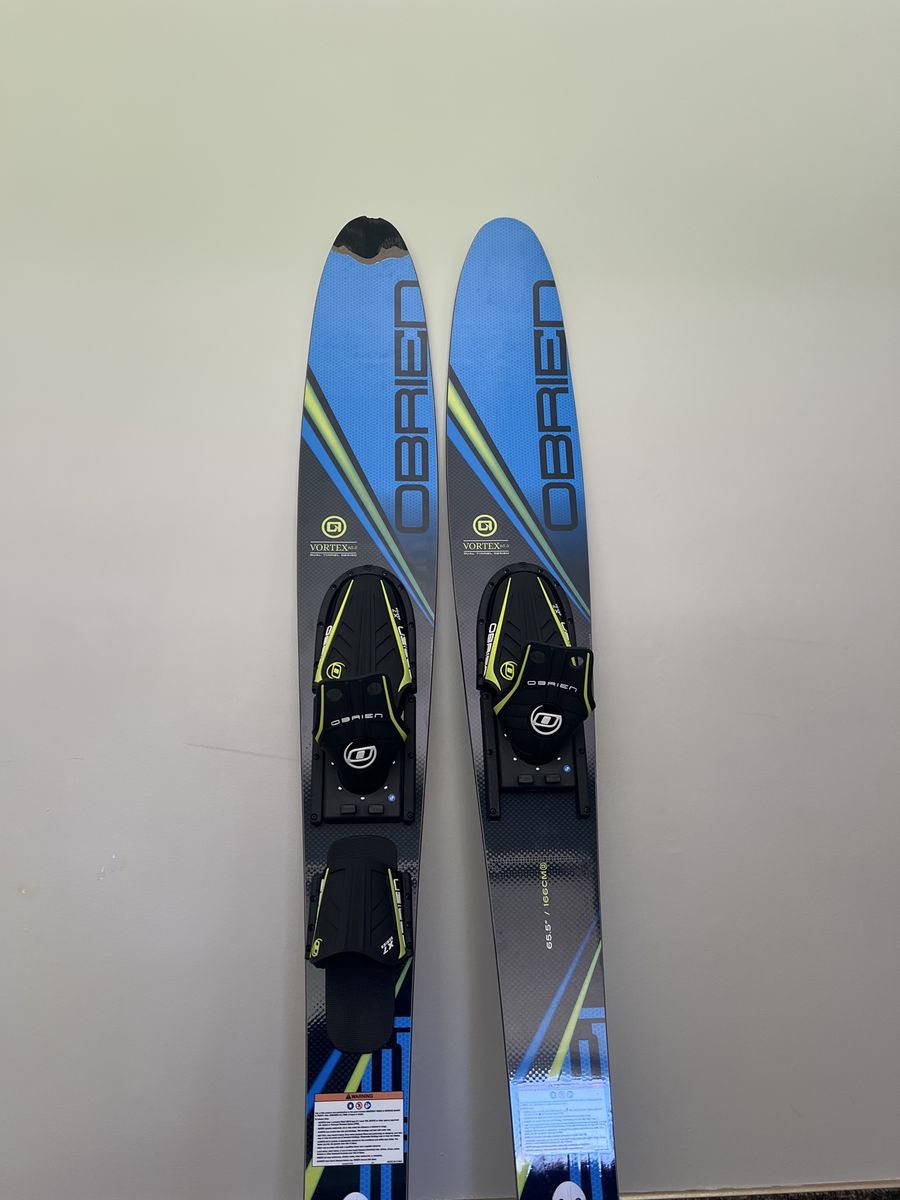 O'Brien Vortex 65.5" Dual Tunnel Design Combo Water Skis with minor damage