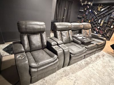 Zayne Leather Power Reclining Sofa Set (3+1)