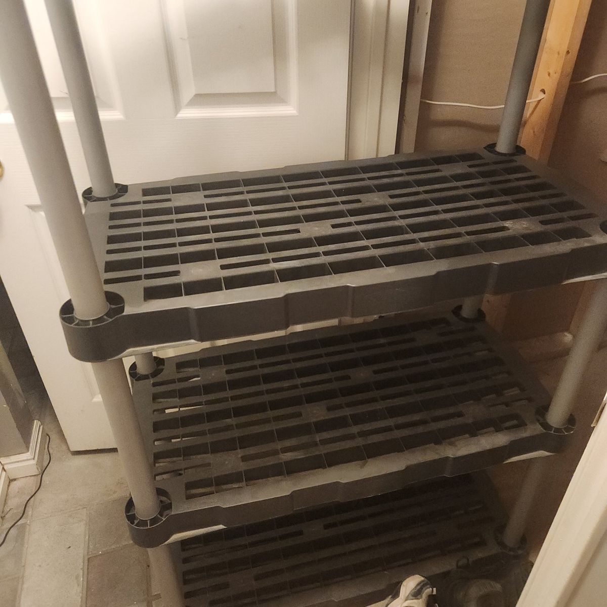 storage racks10 dollars each 6 racks
