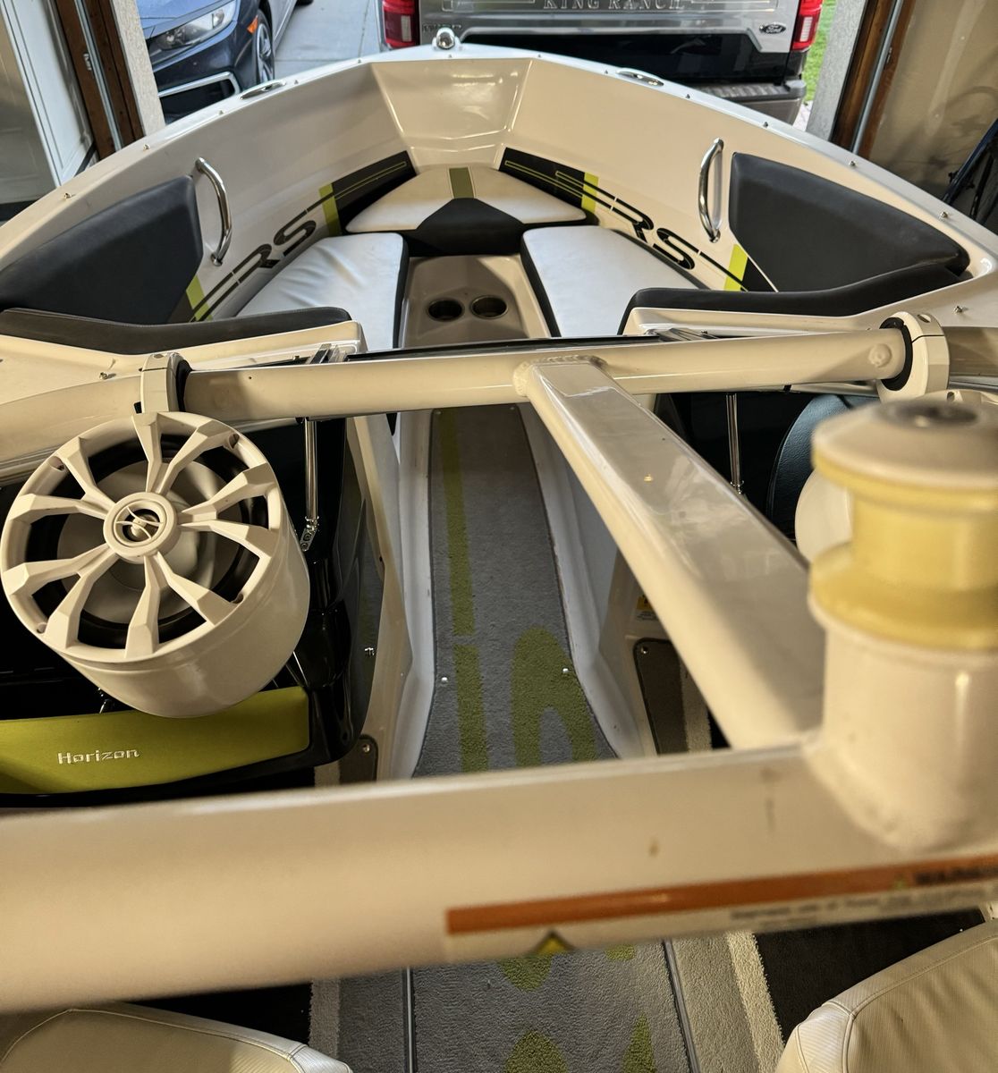 Main image 10