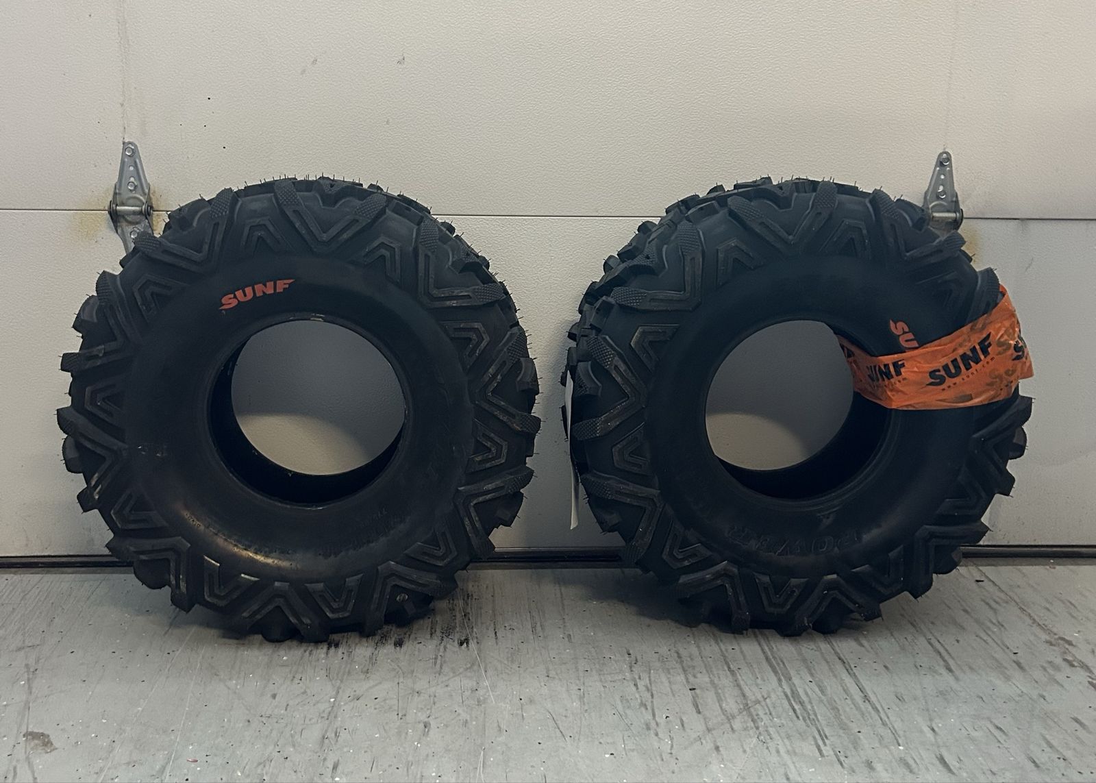 ATV Tires AT25x11-10 / 275/65-10