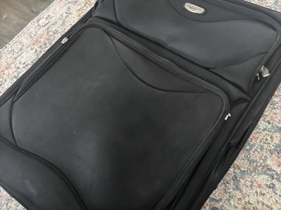 Jaguar Large Rolling Suitcase