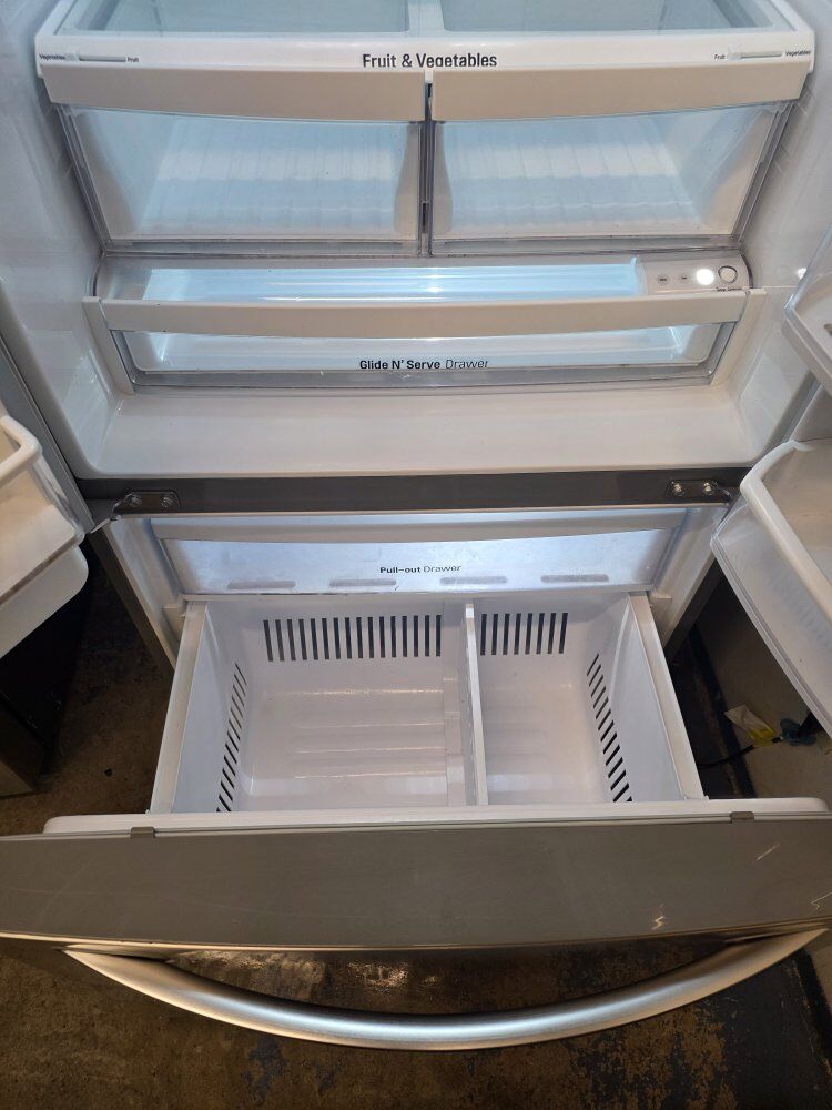 33" LG FRENCH DOOR REFRIGERATOR