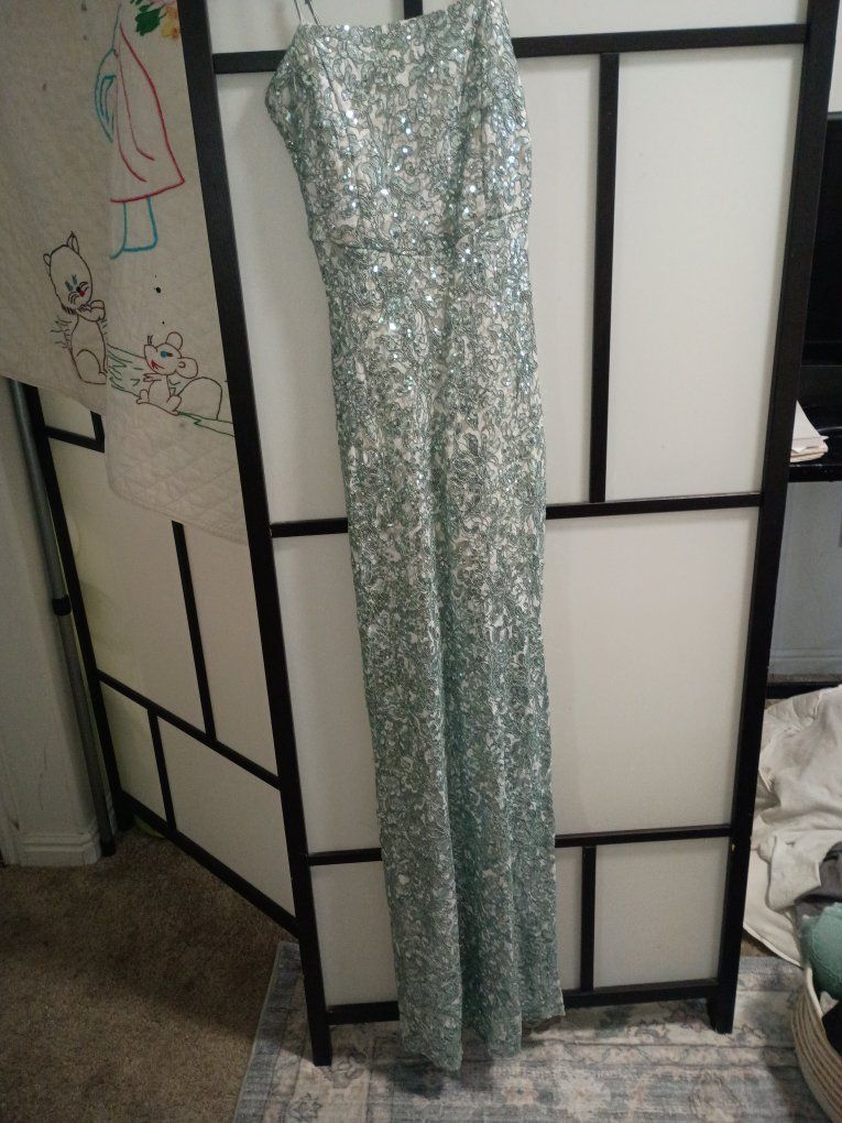 NWT Sequin Formal Evening Dress Size Small Mint Green