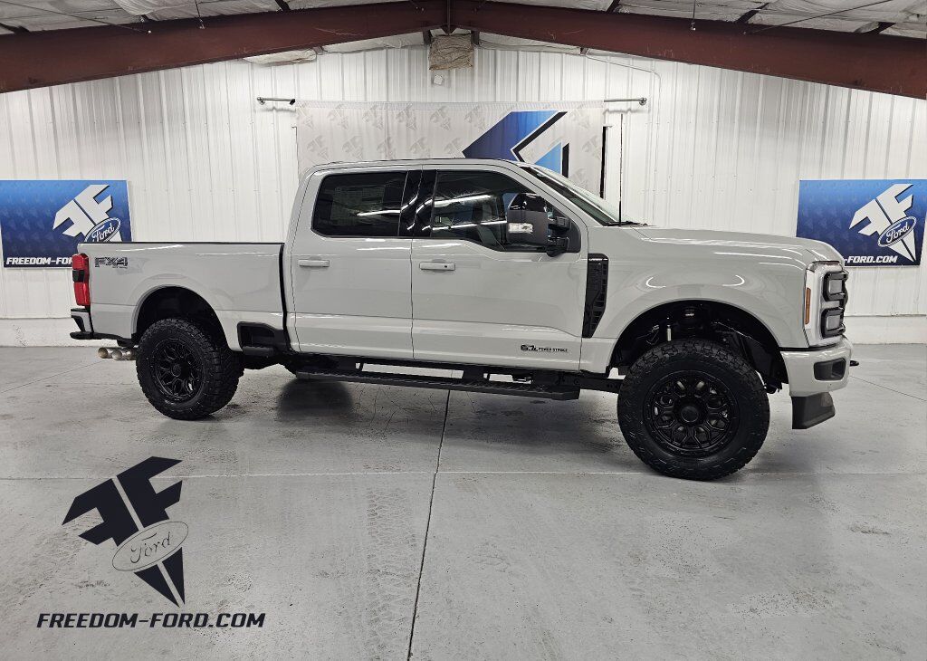 2026 Ford F-350 Super Duty Lariat