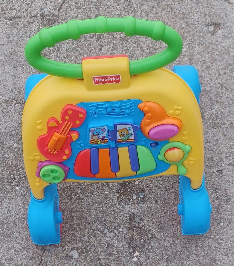 TINY MUSICAL WALKER!