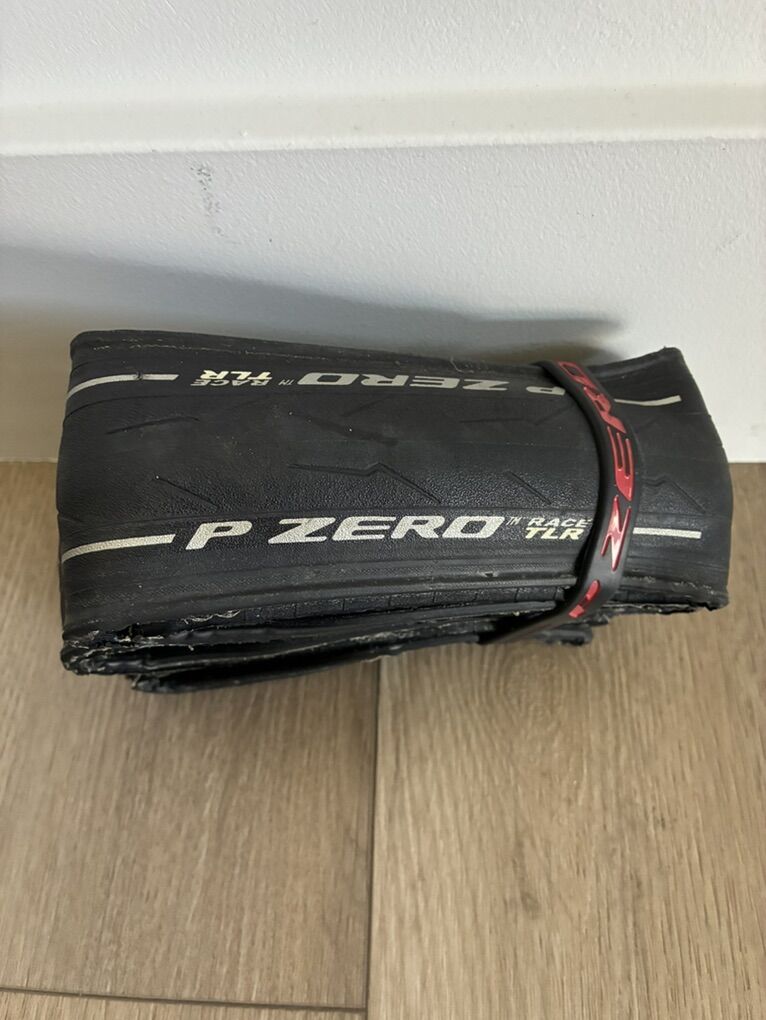 Pirelli PZero Race TLR road tire, 25 mm