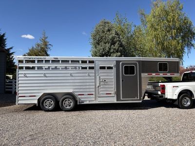 2022 Featherlight 20' Stock Combo