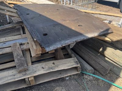 WOOD