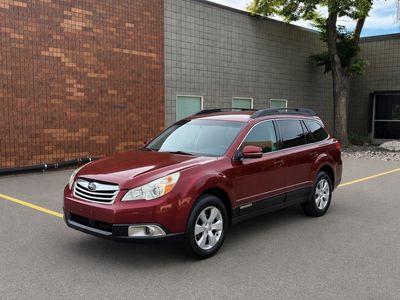 2011 Subaru Outback 2.5i Prem AWP/HK Audio