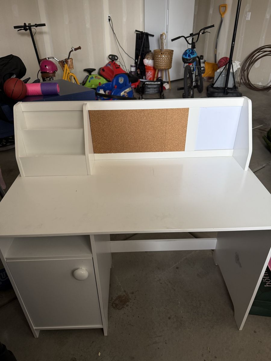 Kids Desk