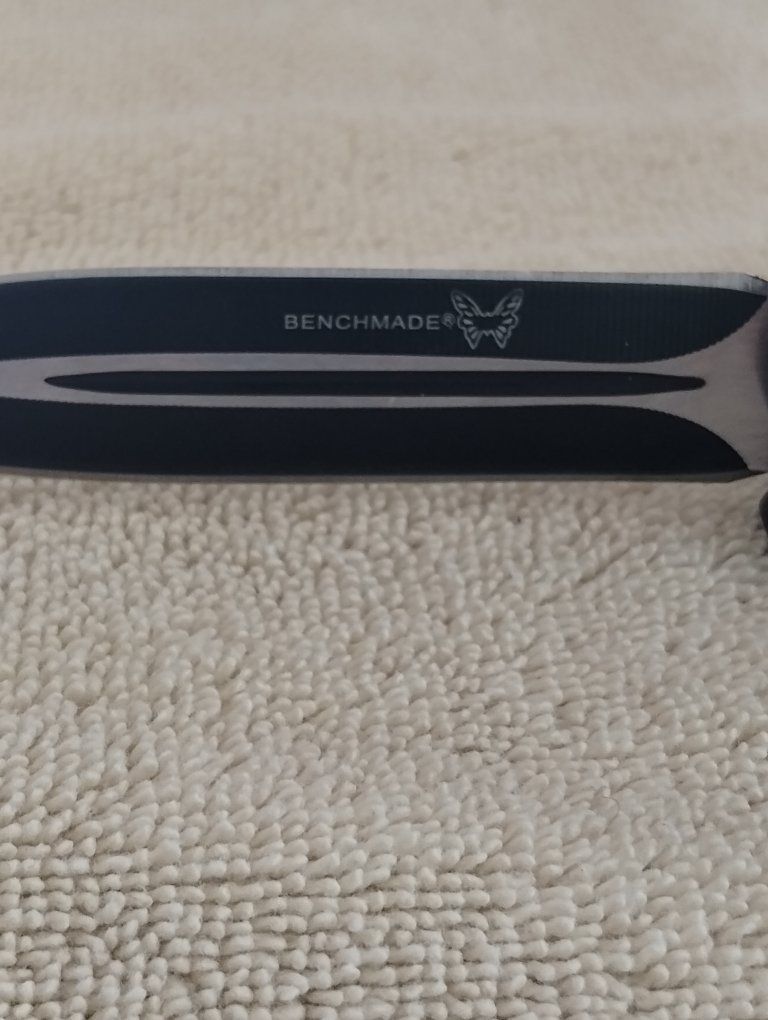 Black Automatic Out-the-Front (OTF) Knife