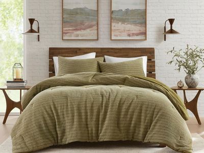 Woolrich King Comforter Set Cotton Waffle Pre-Stone Washed, Oversized Comforter, All Season Down Alternative Overfilled King Siz