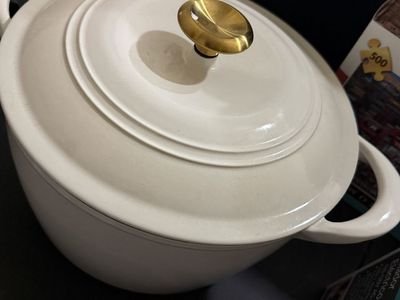 5 QT Cream Enameled Cast Iron Dutch Oven Pot with Gold Knob