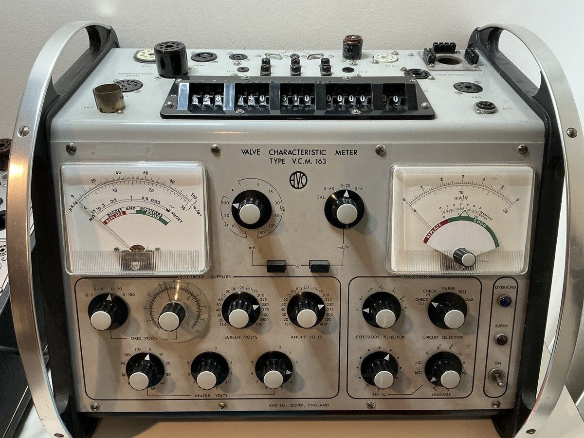 Main image 3