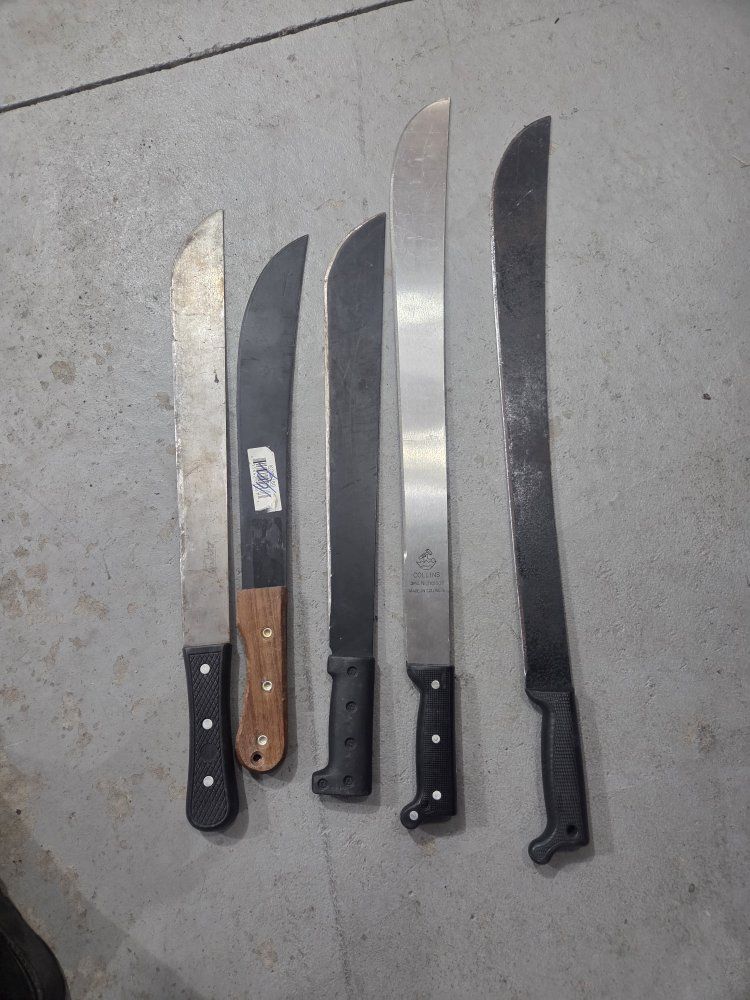 Collins & Unbranded Machete Lot - 5 Used Blades for Yard Work & Outdoors