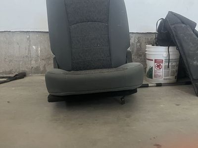 Single back seat for ram 1500