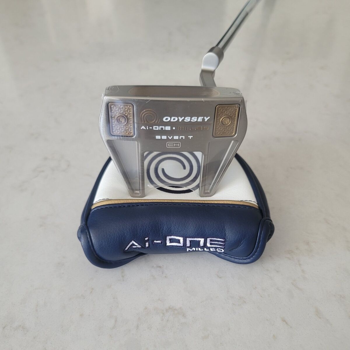 NEW-Odyssey Ai-ONE Milled Seven T Silver CH Putter