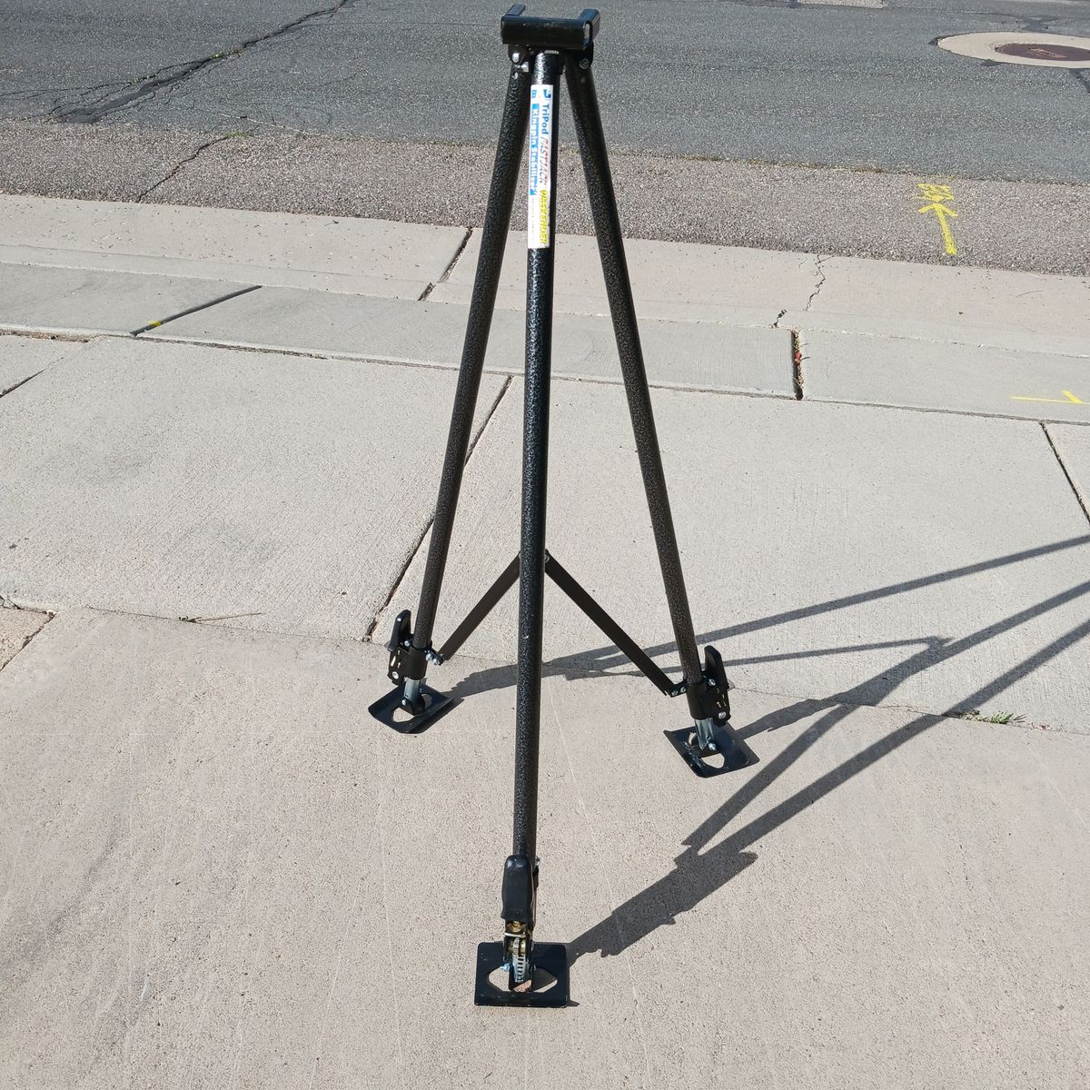 Fifth Wheel Stabilizer