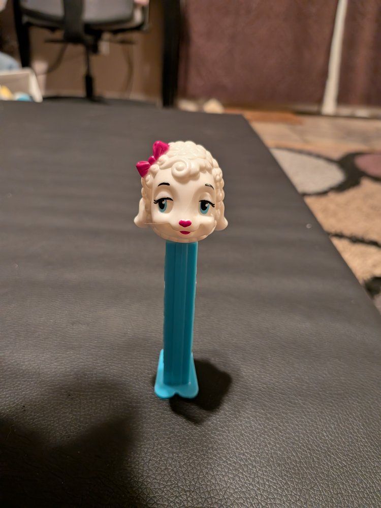 Vintage Pez Lamb Candy Dispenser - White Head, Blue Stem - Collectible Toy