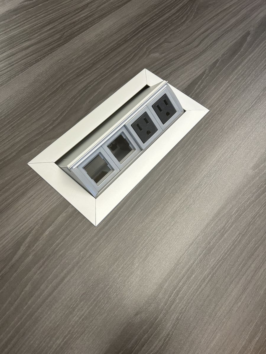 Main image 3