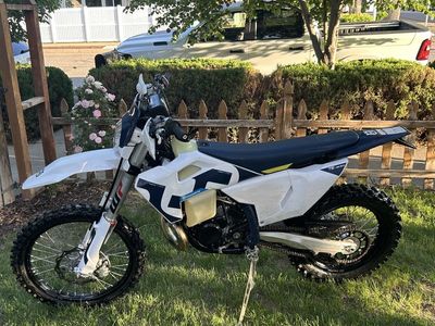 2026 Husqvarna TE300