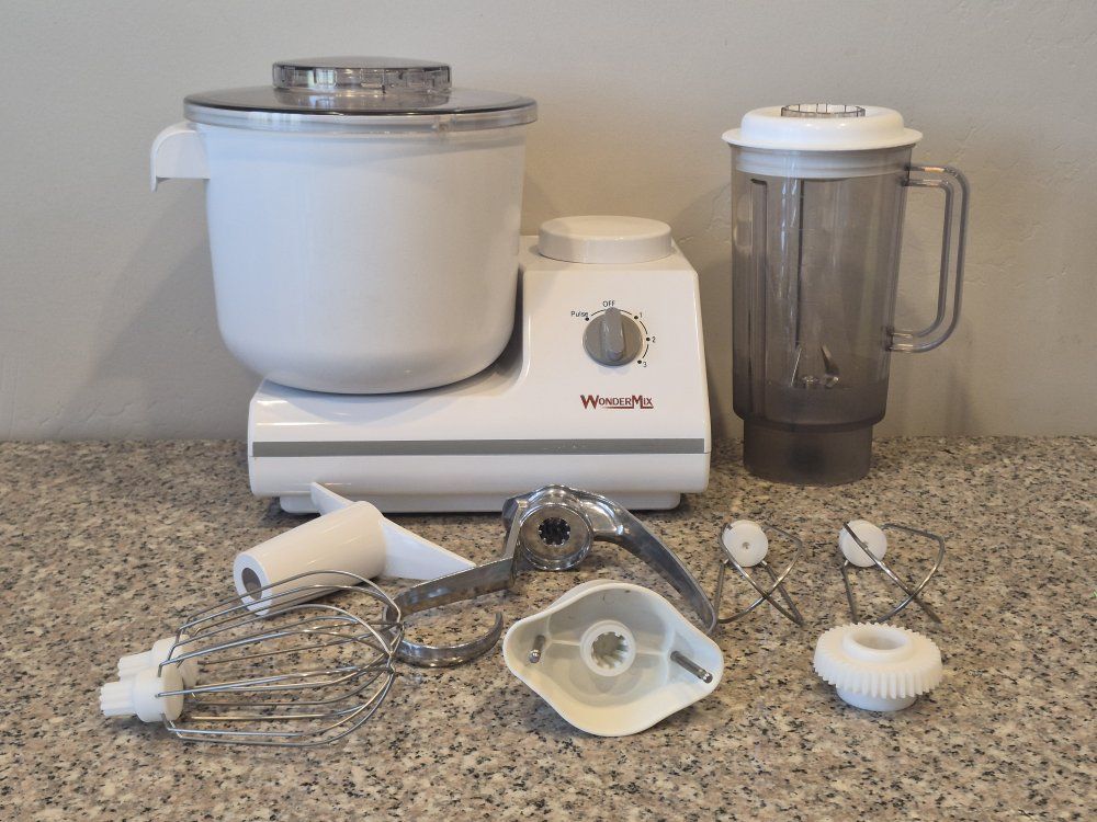 Wondermix Kitchen Stand Mixer/Blender &Accessories