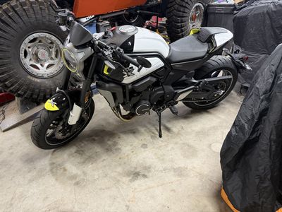 2022 CF Moto clx700 sport
