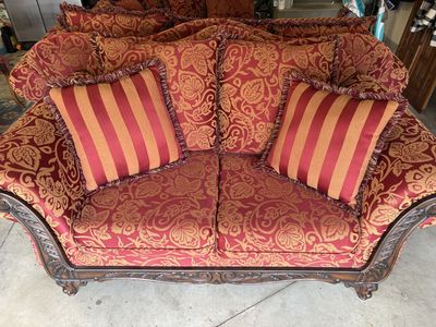 Couch and loveseat 3 piece set