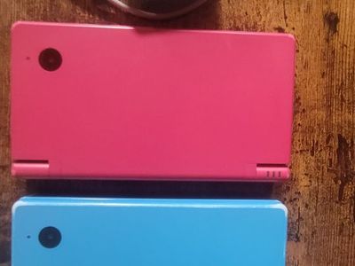 2 Nintendo DS