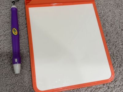 Crayola Travel Glow Art Studio Drawing Board with Pen