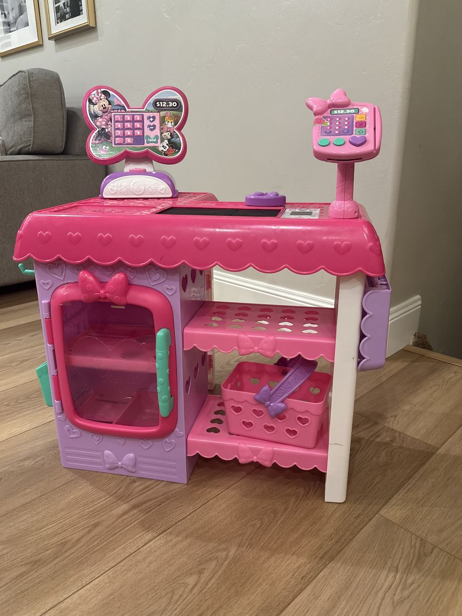 Minnie Mouse grocery cash stand
