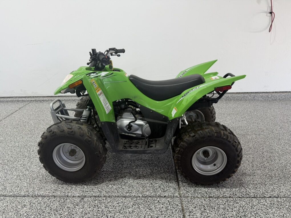 Arctic Cat DVX90
