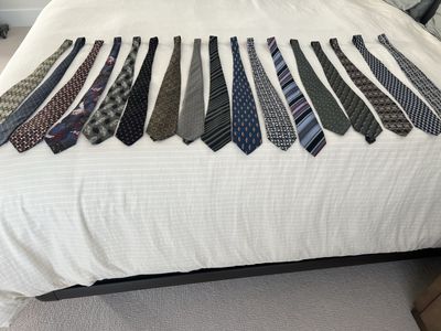 Men’s Neckties