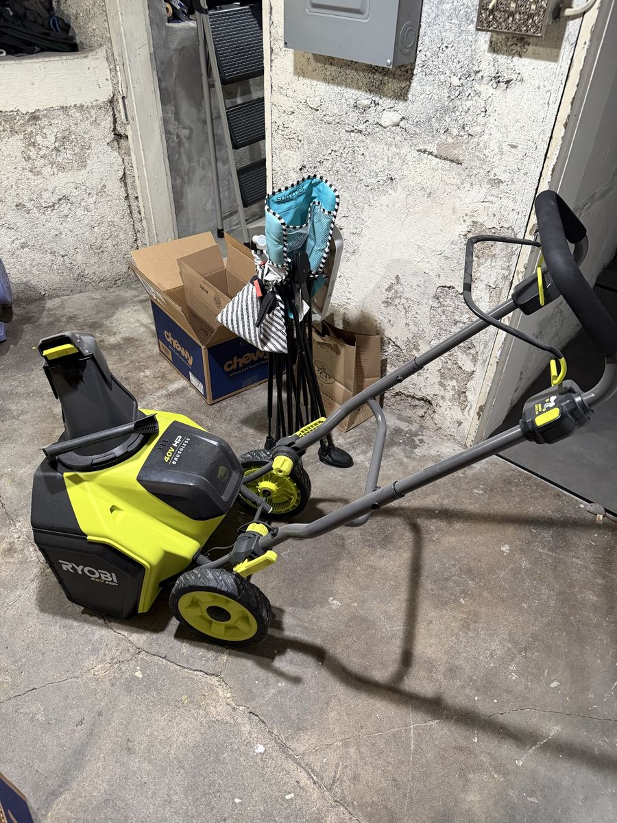 Ryobi Snowblower