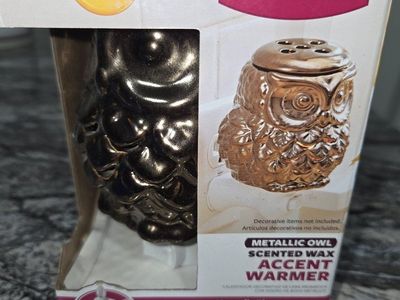 Better Homes and Gardens Metallic Owl Limited Edition Scented Wax Accent Warmer 15W Bulb