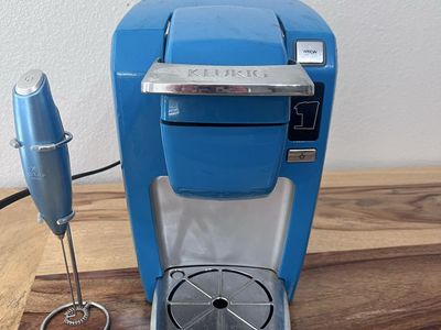 Keurig K-Mini Single Serve K-Cup Pod Coffee Maker Blue with Zulay Milk Frother