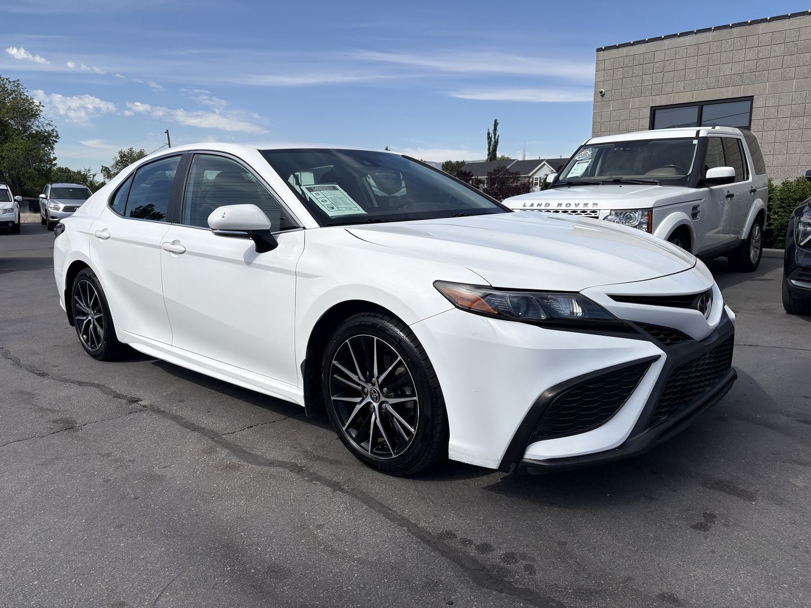 2022 Toyota Camry SE