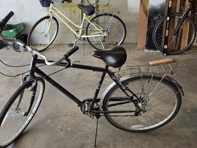 Schwinn 7 speed Cruiser Bike - Black, with GripShift Shifters and Rear Rack