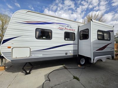 travel trailer bumper pull 2011 24FBS Jayflight