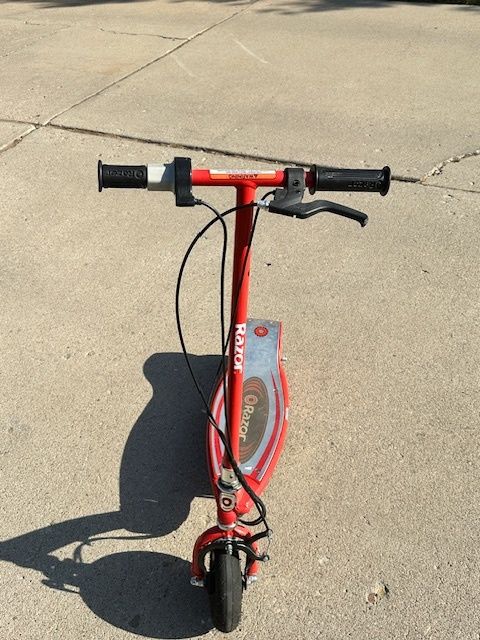 Electric Razor Scooter