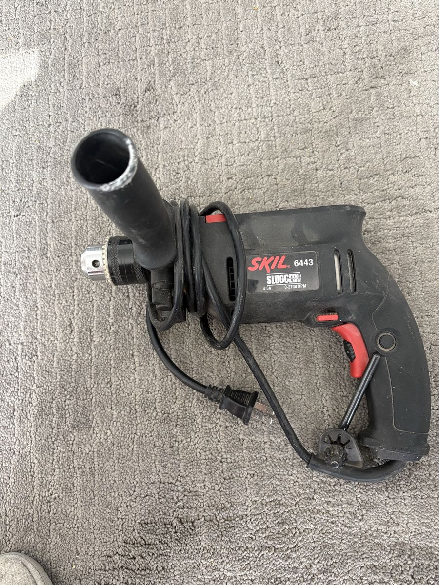 Skil 6443 Slugger 4.6A 0-2700 RPM Corded Electric Drill - Used